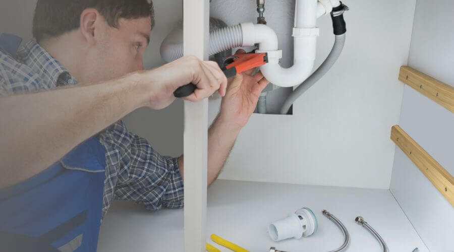 Local tankless water heater installation in Tupman, CA